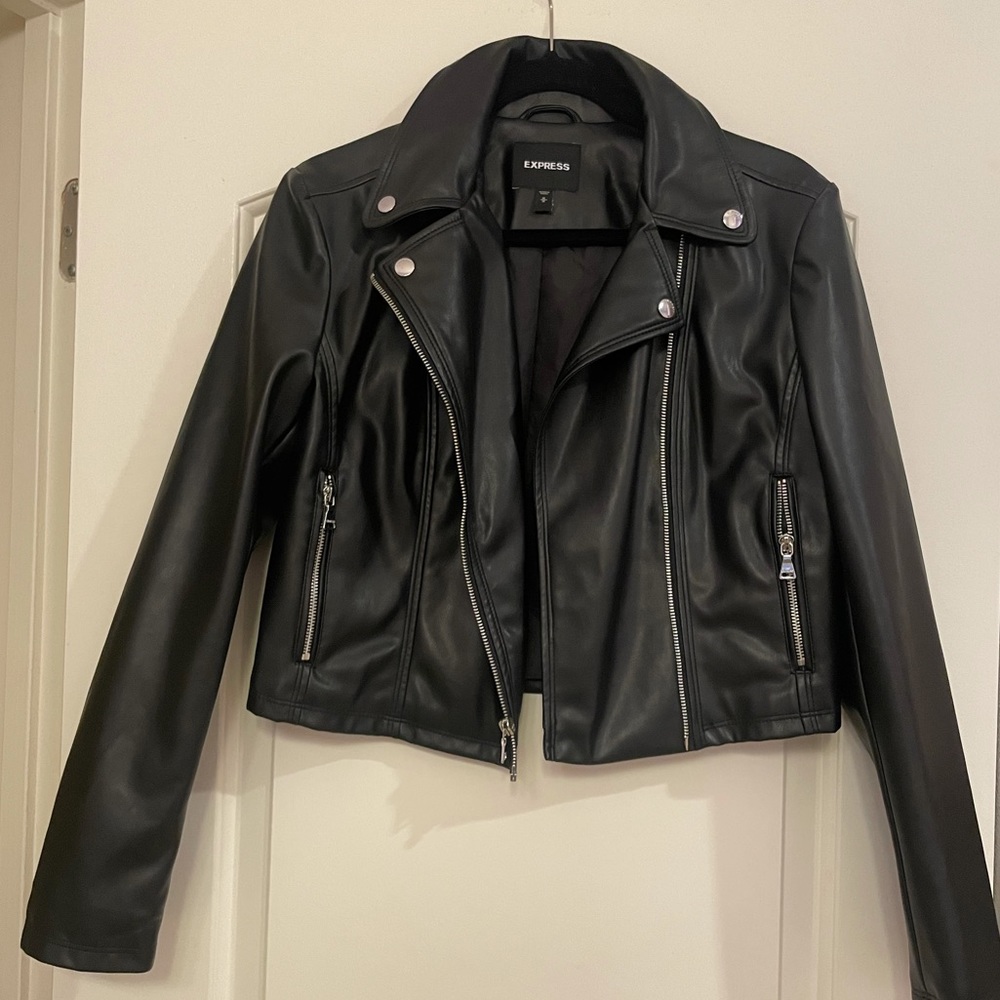Fitted Motorcycle Leather Jacket